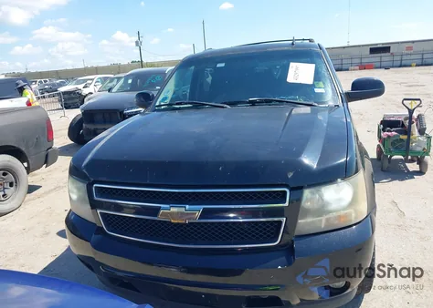 2007 Chevrolet Suburban 1500 Ltz z USA, uszkodzony, nr VIN 1GNFK16307R270435